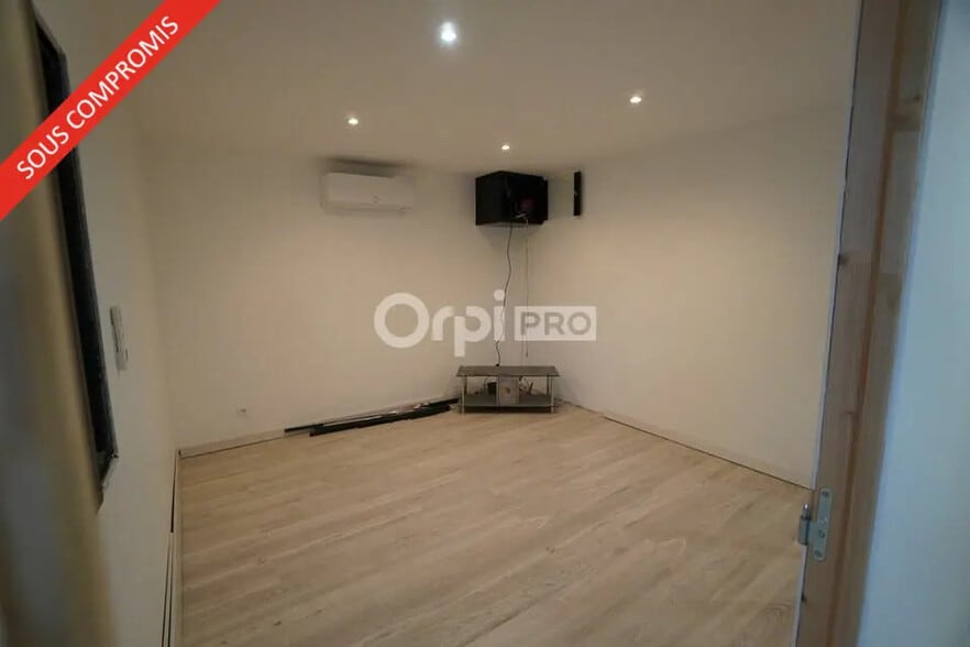 Flex in Chenôve for sale - Building Photo - Image 3 of 6