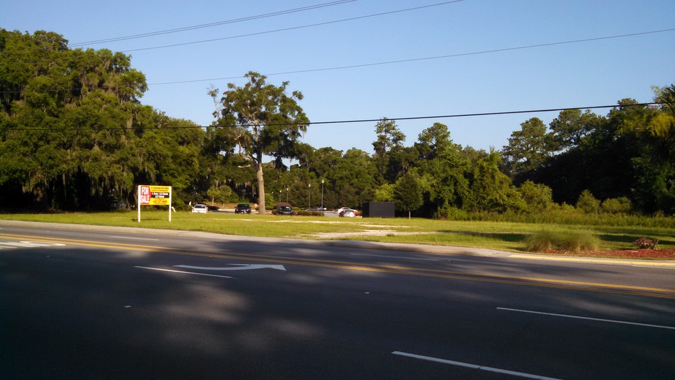 1660 Ribaut Rd, Port Royal, SC for sale - Building Photo - Image 1 of 1