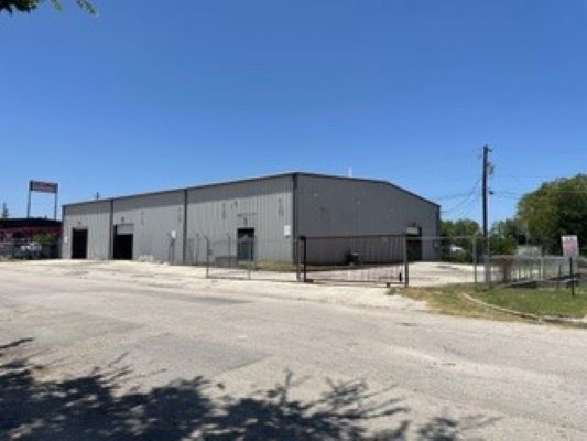 4110 Felter Ln, Austin, TX for lease Building Photo- Image 1 of 12