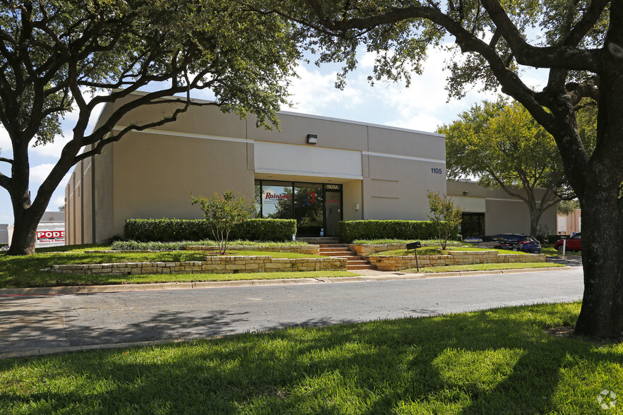 1109 S Airport Cir, Euless, TX for lease - Primary Photo - Image 1 of 8