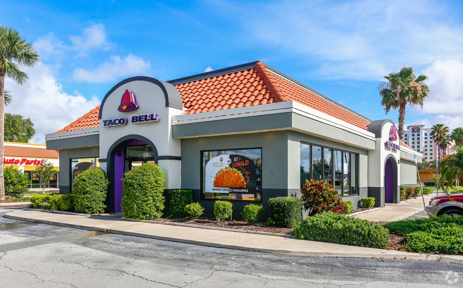 4955 W Irlo Bronson Memorial Hwy, Kissimmee, FL for lease - Primary Photo - Image 2 of 3