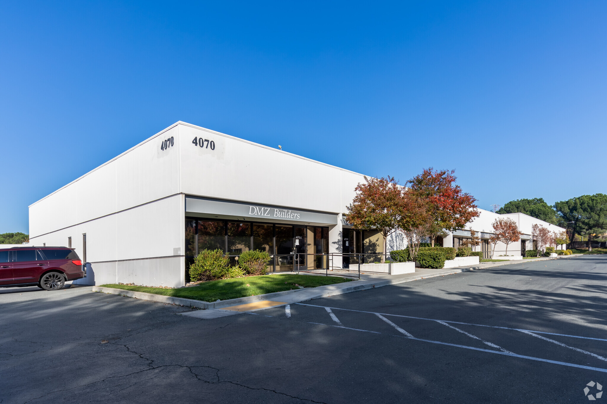 4090 Nelson Ave, Concord, CA 94520 - Concord Business Park | LoopNet