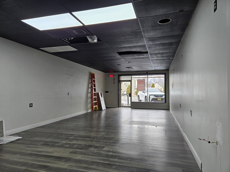 70 Main St, Netcong, NJ for lease - Building Photo - Image 2 of 13