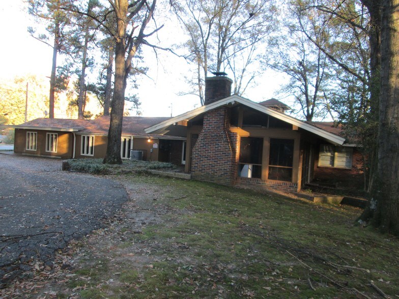 3841 New Covington Pike, Memphis, TN 38128