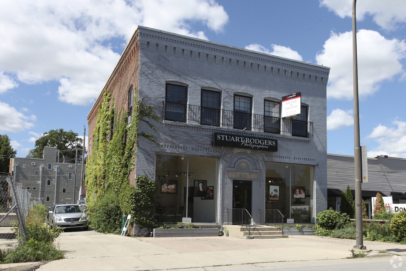 2504 Green Bay Rd, Evanston, IL 60201