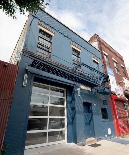 259 E 134th St, Bronx, NY for lease - Building Photo - Image 2 of 3