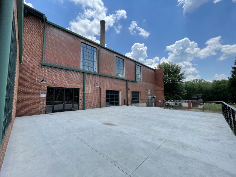201 Smythe St, Greenville, SC for lease - Building Photo - Image 3 of 9