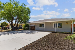 26825 Woodland ave, Esparto CA - Triplex Property