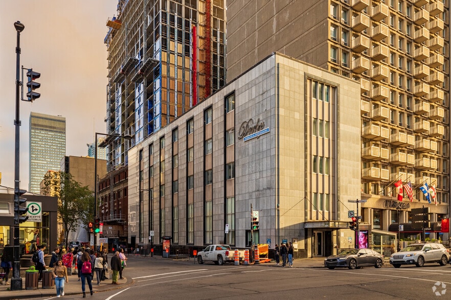 1100 Rue Sherbrooke O, Montréal, QC H3A 1G7