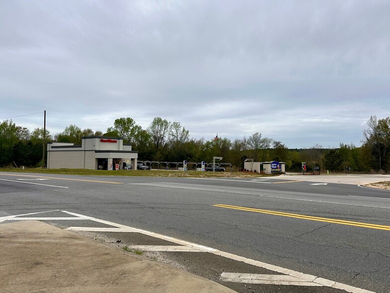 365 GA Highway 26 E, Cochran, GA for sale - Building Photo - Image 3 of 12