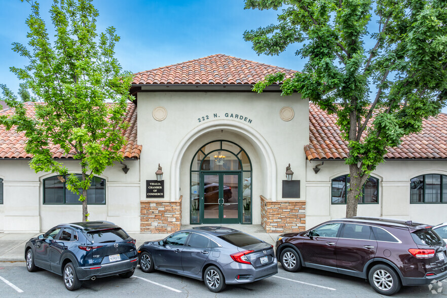 222 N Garden St, Visalia, CA for sale - Building Photo - Image 1 of 17