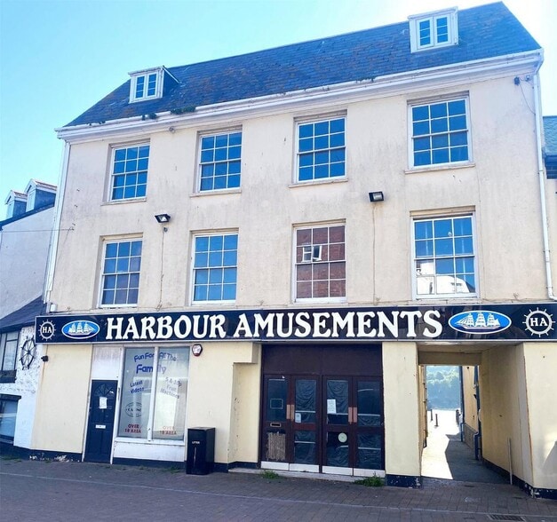 13 Broad St, Ilfracombe for sale - Building Photo - Image 1 of 16