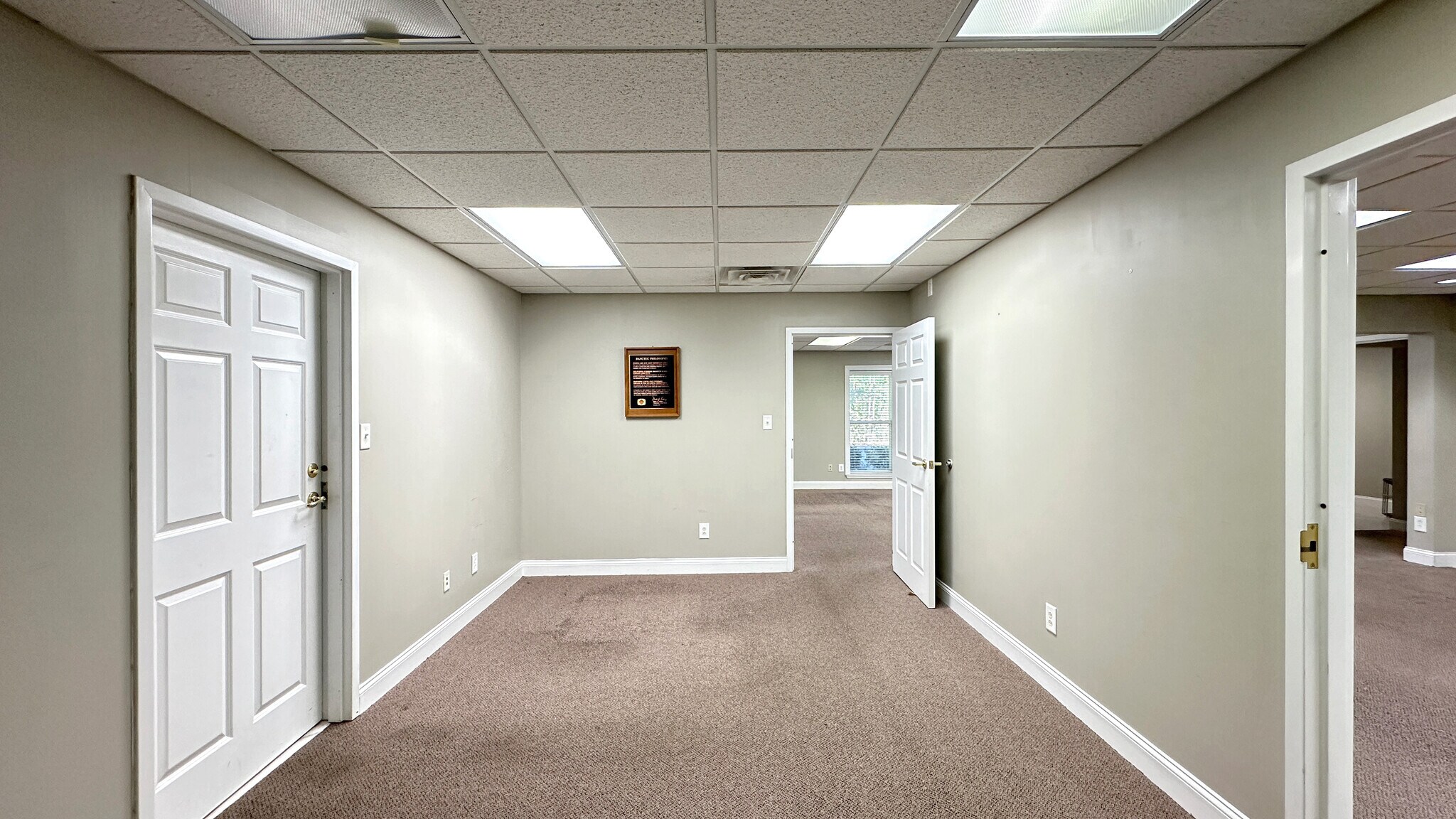 5120 Selkirk Dr, Birmingham, AL 35242 Selkirk Building