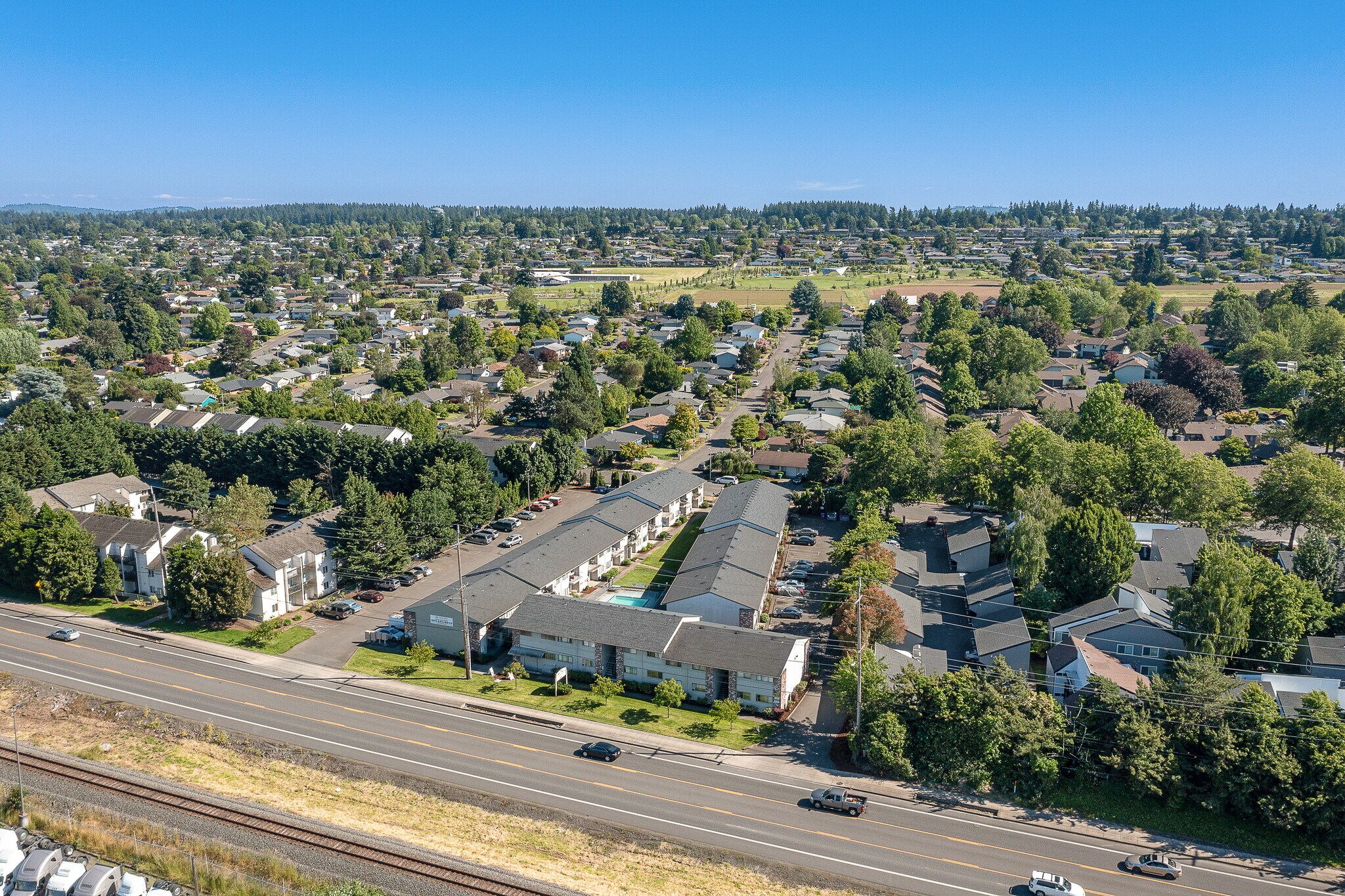 12800 NE Sandy Blvd, Portland, OR for sale Building Photo- Image 1 of 1