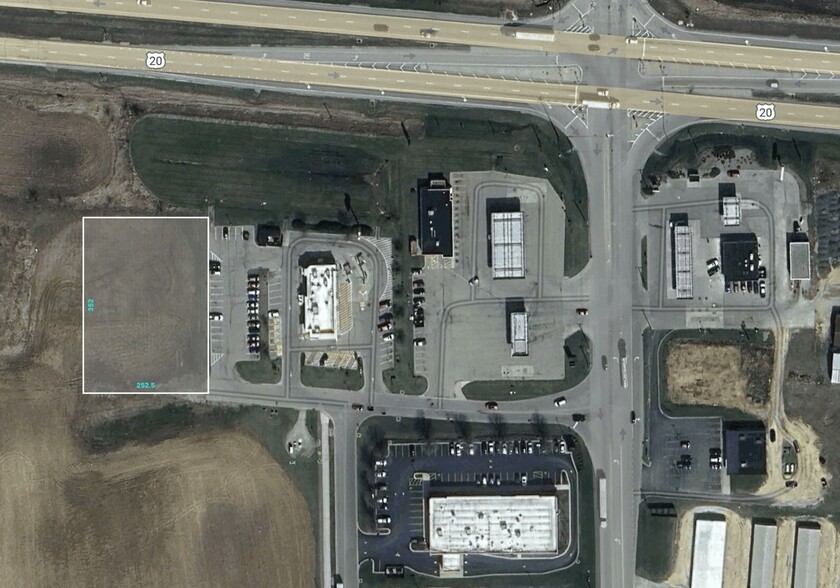 Capriola Pkwy, Winnebago, IL for lease - Building Photo - Image 1 of 2