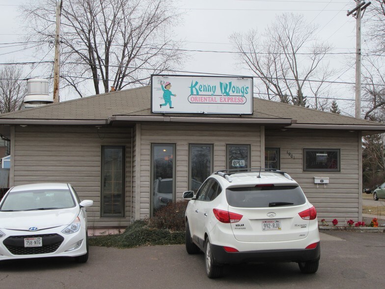 1901 Tower Ave, Superior, WI for sale - Building Photo - Image 1 of 1