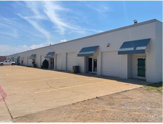 10709 Tube Dr, Fort Worth, TX for lease - Building Photo - Image 1 of 2