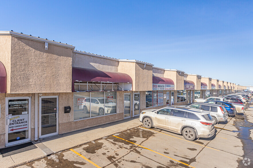 3908 97th St NW, Edmonton, AB for lease - Primary Photo - Image 1 of 8