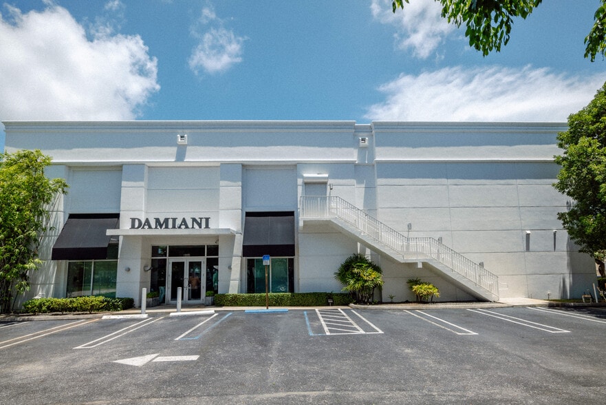 8865 S Dixie Hwy, Miami, FL for sale - Building Photo - Image 2 of 10