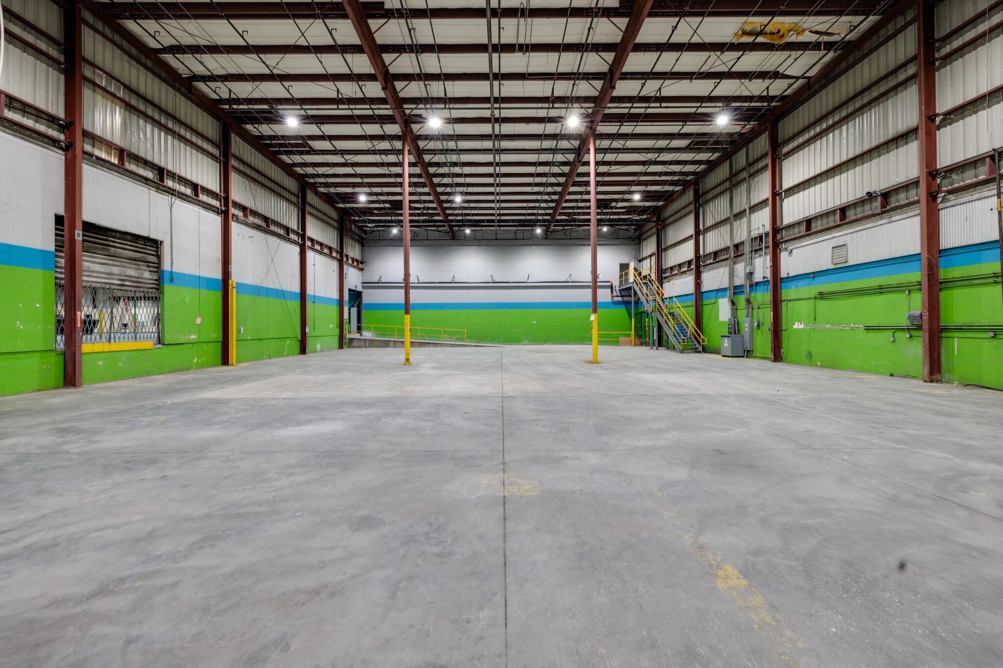 6750 N Bryan Dairy Rd, Seminole, FL for lease Interior Photo- Image 1 of 6