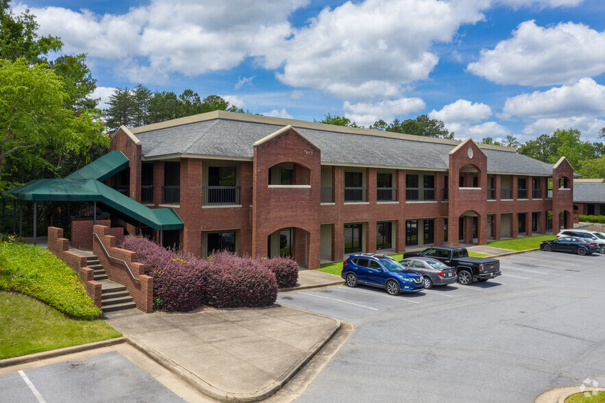 1200 Brookstone Centre Pky, Columbus, GA for lease - Primary Photo - Image 1 of 18