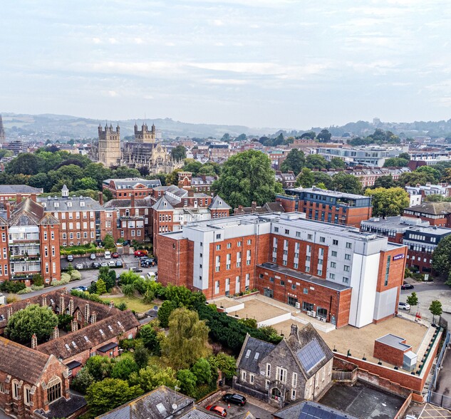 Southernhay Gdns, Exeter for sale - Primary Photo - Image 1 of 6