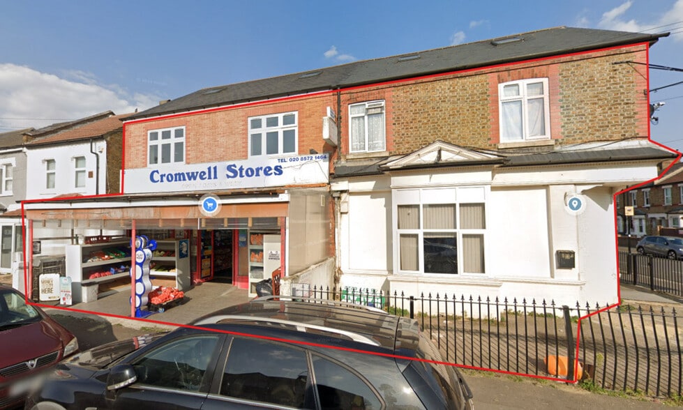 82 Cromwell Rd, Hounslow for sale - Building Photo - Image 1 of 1