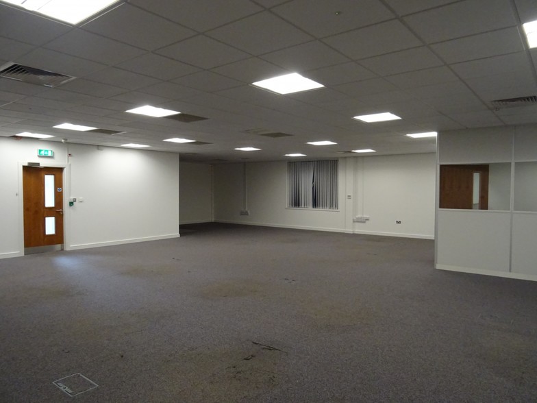 Hilton Cross Business Park, Featherstone for lease - Interior Photo - Image 2 of 2