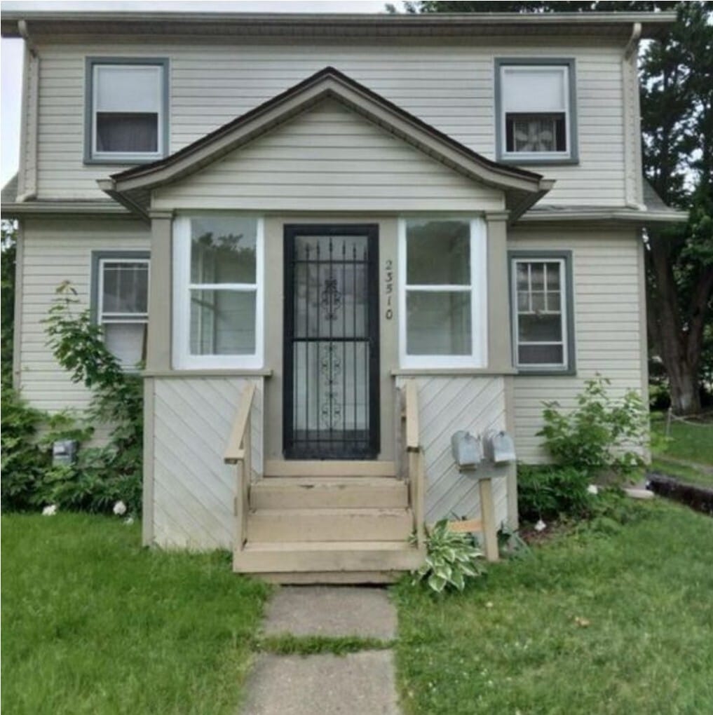 23510 Buckingham St, Clinton Township, MI for sale Primary Photo- Image 1 of 2