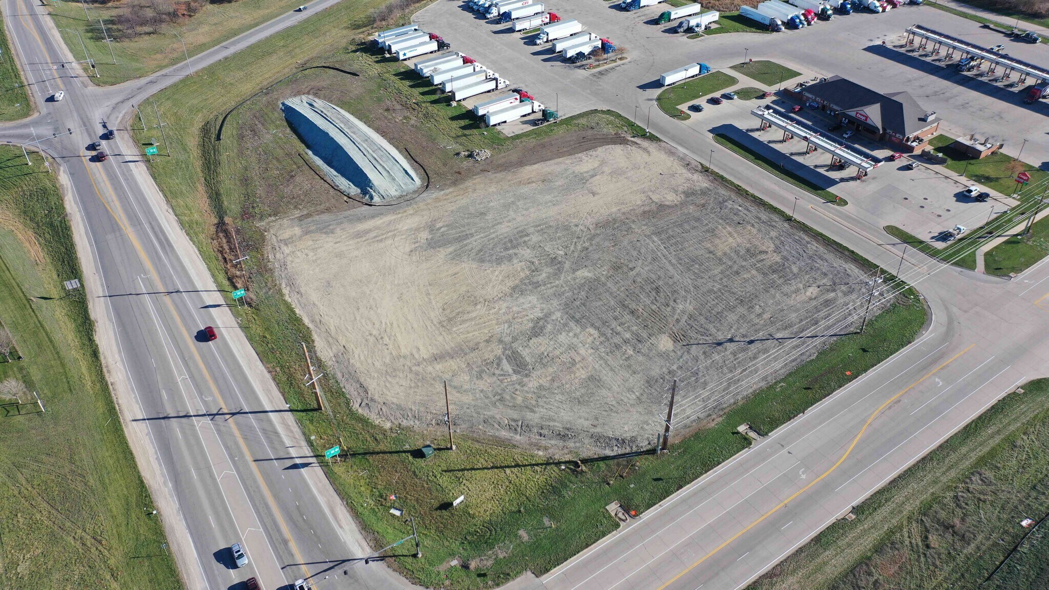 8905 6th St SW, Cedar Rapids, IA for sale Building Photo- Image 1 of 1