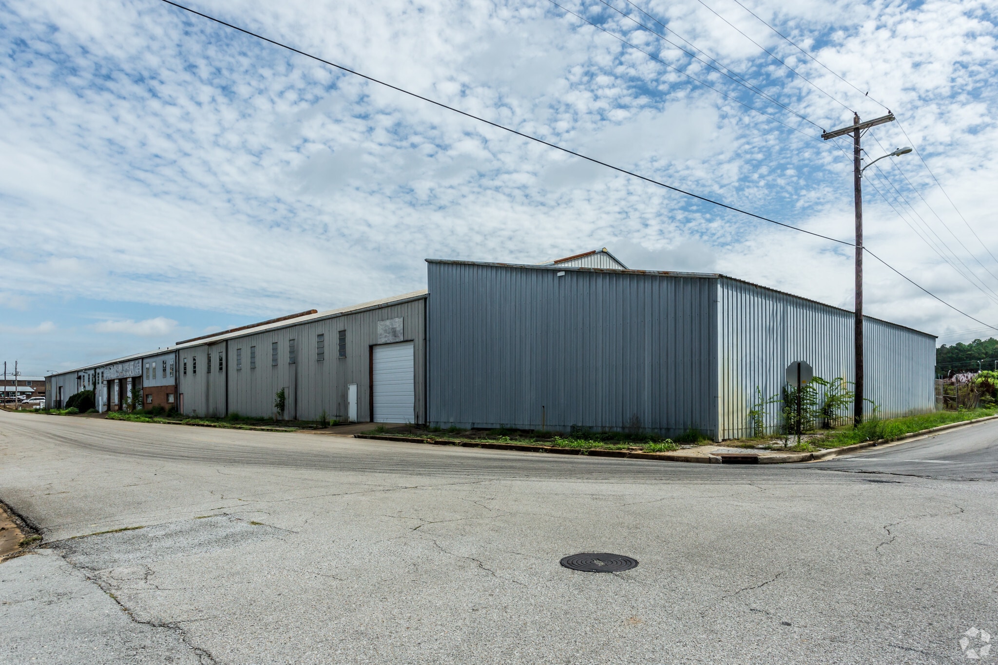 1414 Broadway St, Sheffield, AL for lease Primary Photo- Image 1 of 4