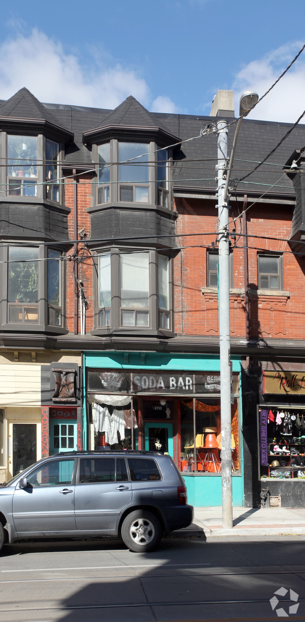 1716 Queen St W, Toronto, ON for sale Primary Photo- Image 1 of 1