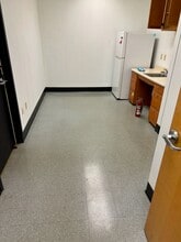 4316 Sunset Rd, Charlotte, NC for lease Interior Photo- Image 1 of 6