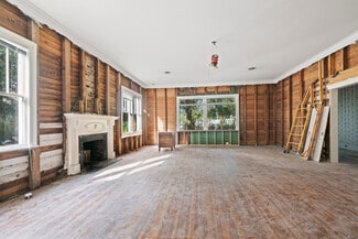 More details for 752 N Columbia St, Covington, LA - Office for Sale