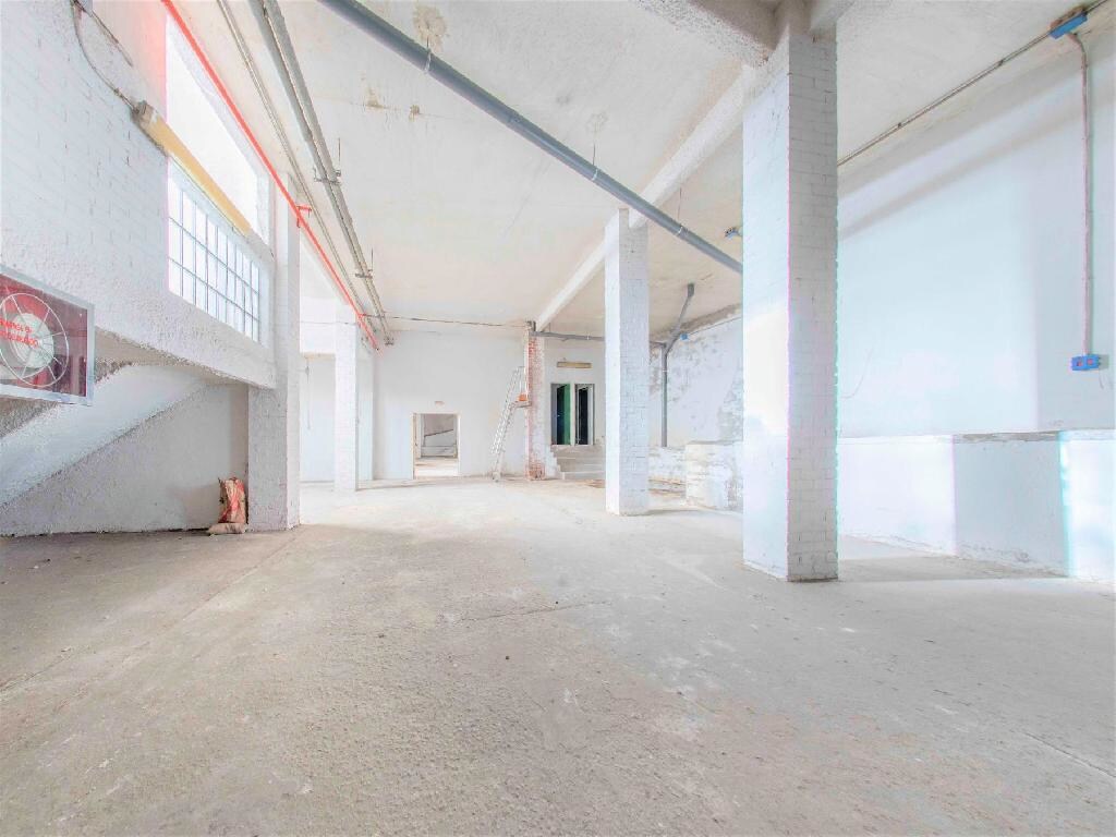 Calle Manganeso, 4, Madrid, MAD 28021 -  -  - Interior Photo - Image 1 of 8