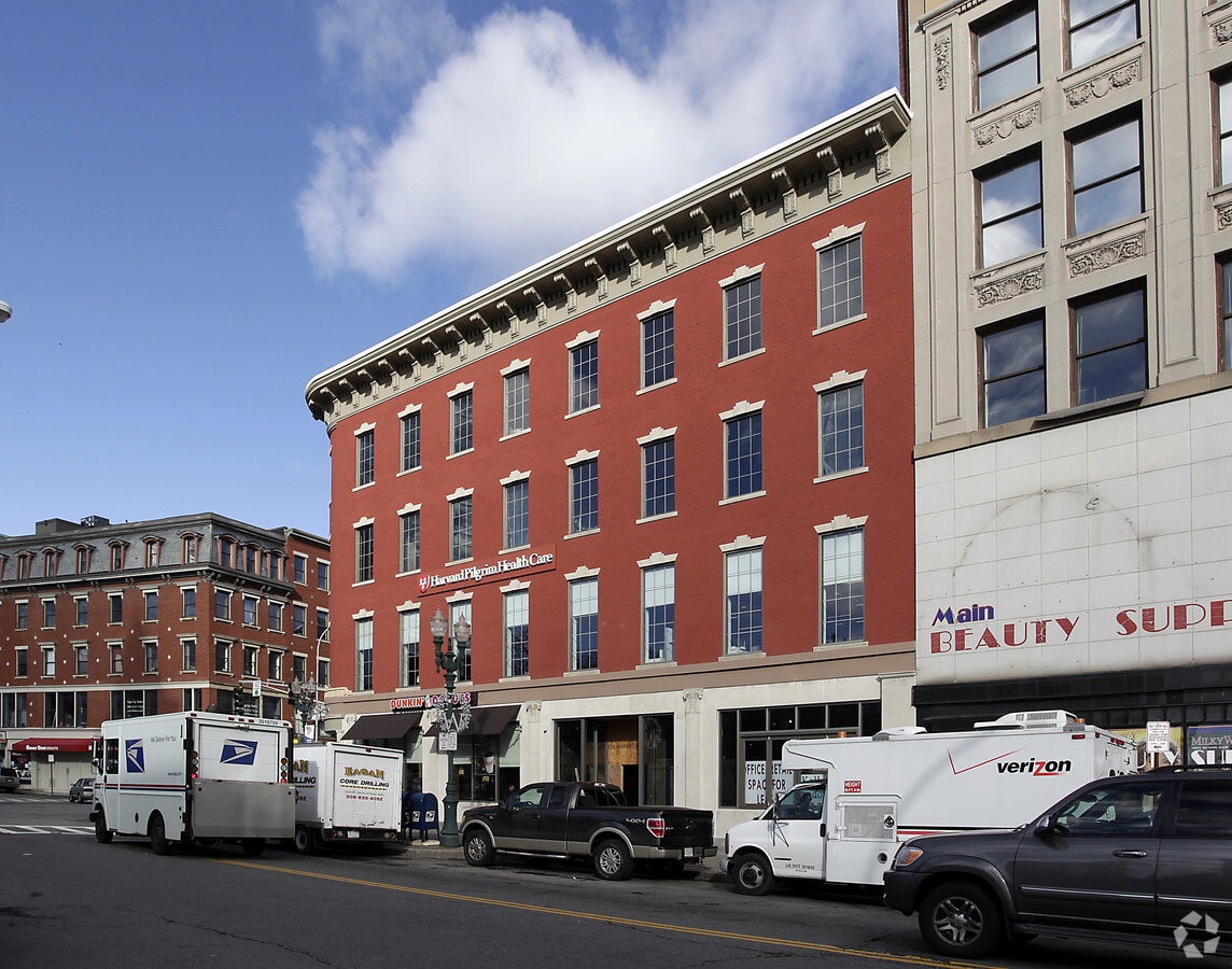 421427 Main St, Worcester, MA 01608