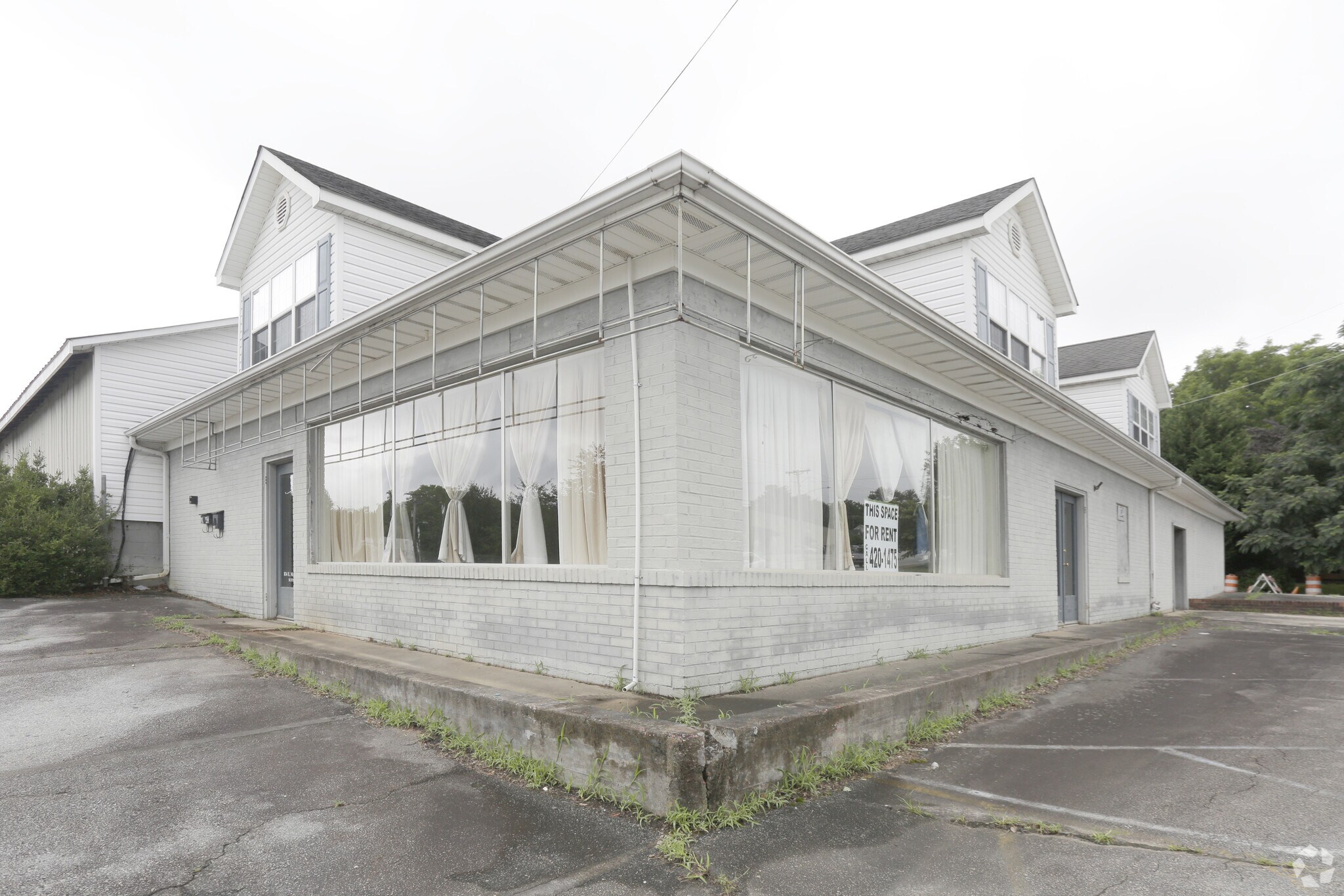 834 E Main St, Easley, SC for sale Primary Photo- Image 1 of 1