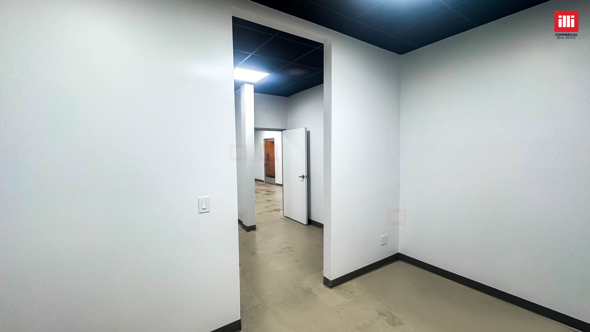 28955 Pacific Coast Hwy, Malibu, CA for lease Interior Photo- Image 1 of 4