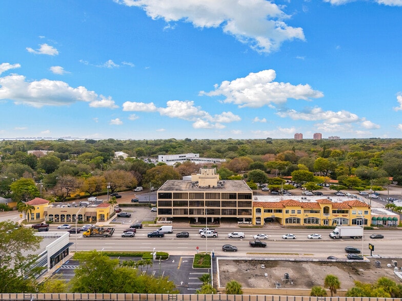 420 S Dixie Hwy, Coral Gables, FL for sale - Building Photo - Image 3 of 18