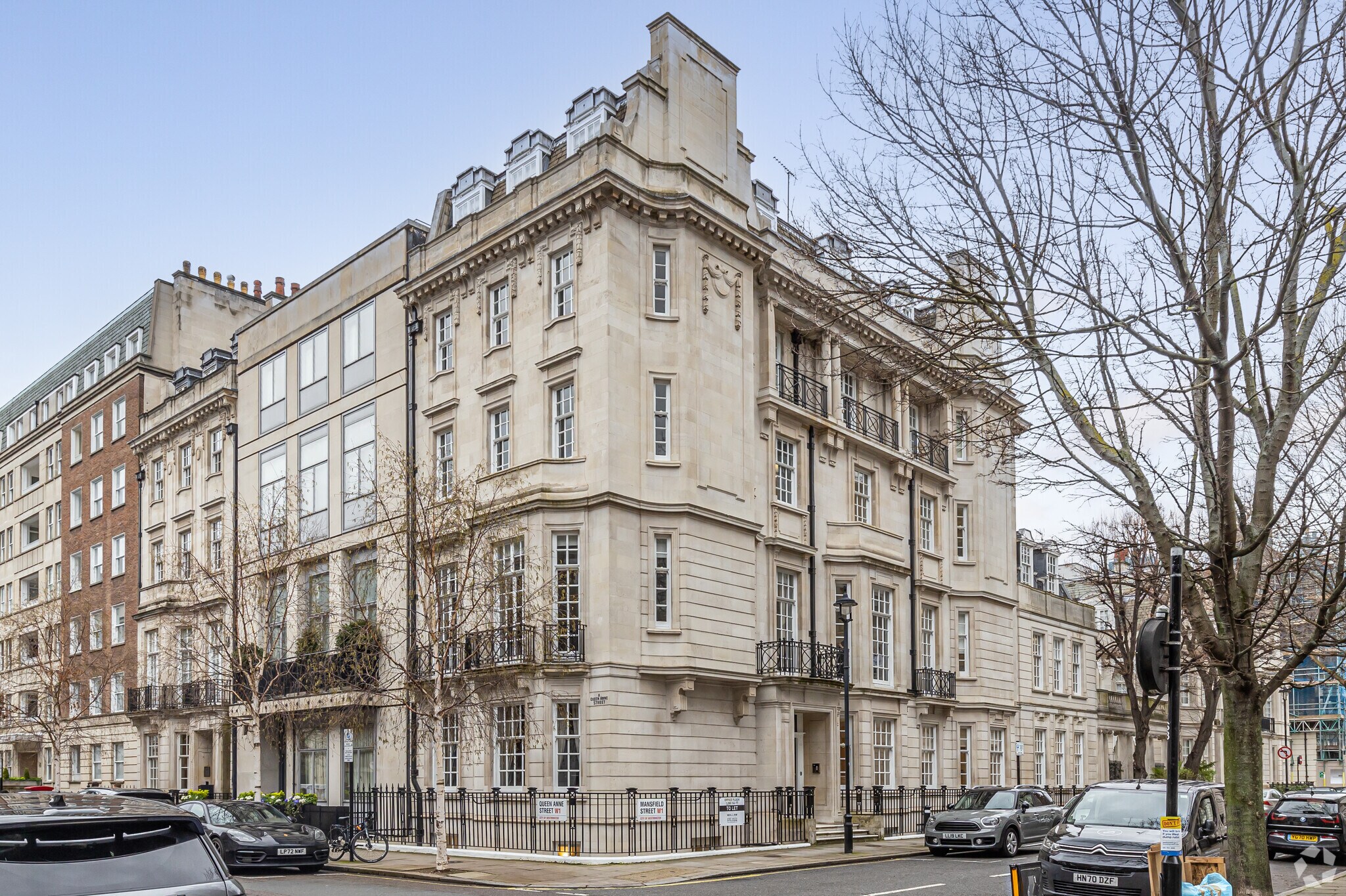 8 Queen Anne St, London for sale Primary Photo- Image 1 of 1