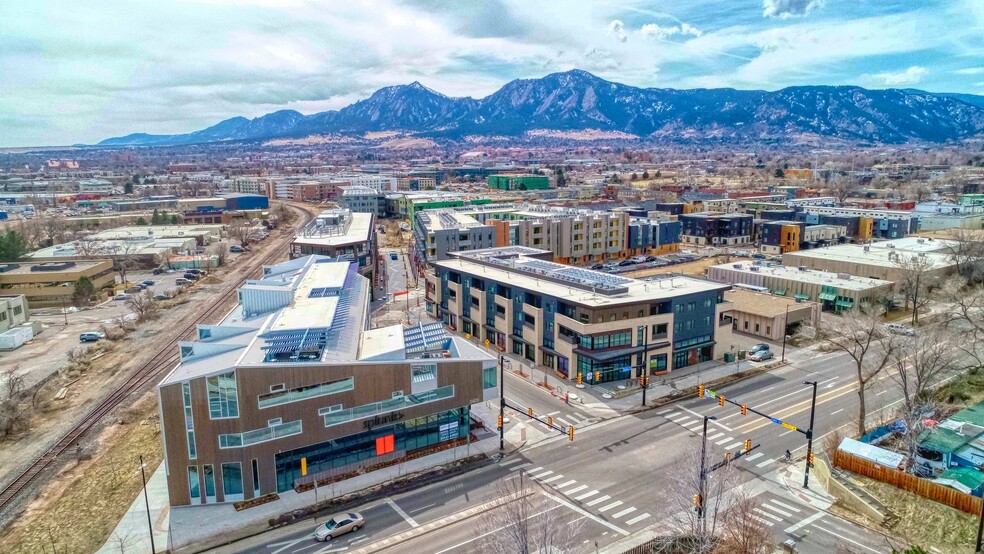 3390 Valmont Rd, Boulder, CO for lease - Building Photo - Image 1 of 18