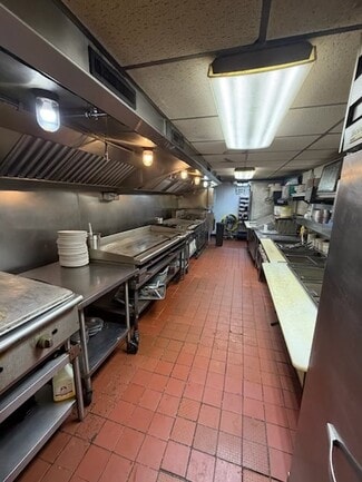 More details for 17308 Susquehanna Trl, New Freedom, PA - Retail for Sale