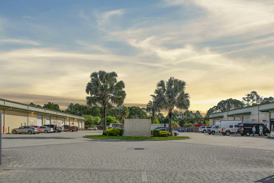 Industrial in Saint Augustine, FL for sale - Building Photo - Image 1 of 1