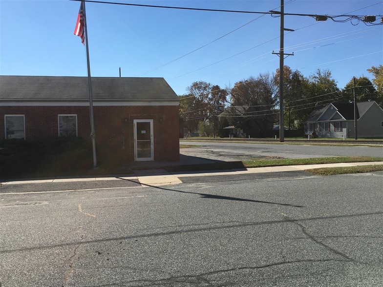 2 E High St, Felton, DE for sale - Building Photo - Image 1 of 1