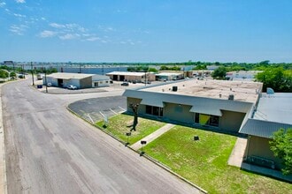 4763 Broom St, San Antonio, TX for lease Interior Photo- Image 2 of 10