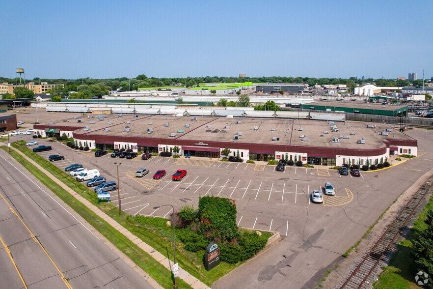 652-684 Transfer Rd, Saint Paul, MN for lease - Aerial - Image 3 of 6