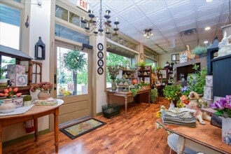 2821 W Main St, Salem, VA for lease Interior Photo- Image 1 of 9