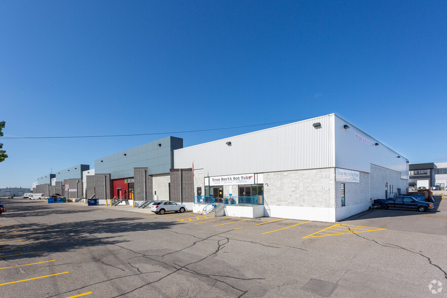 617 28 St NE, Calgary, AB for lease - Building Photo - Image 3 of 8