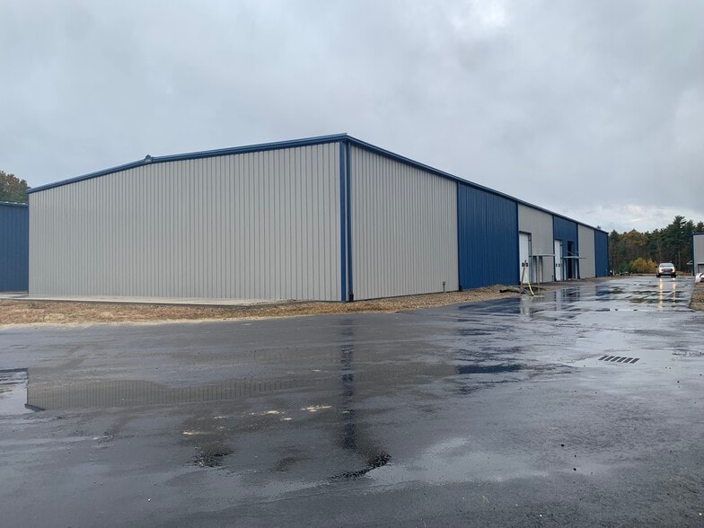 370 Wareham St, Middleboro, MA for lease - Building Photo - Image 1 of 2