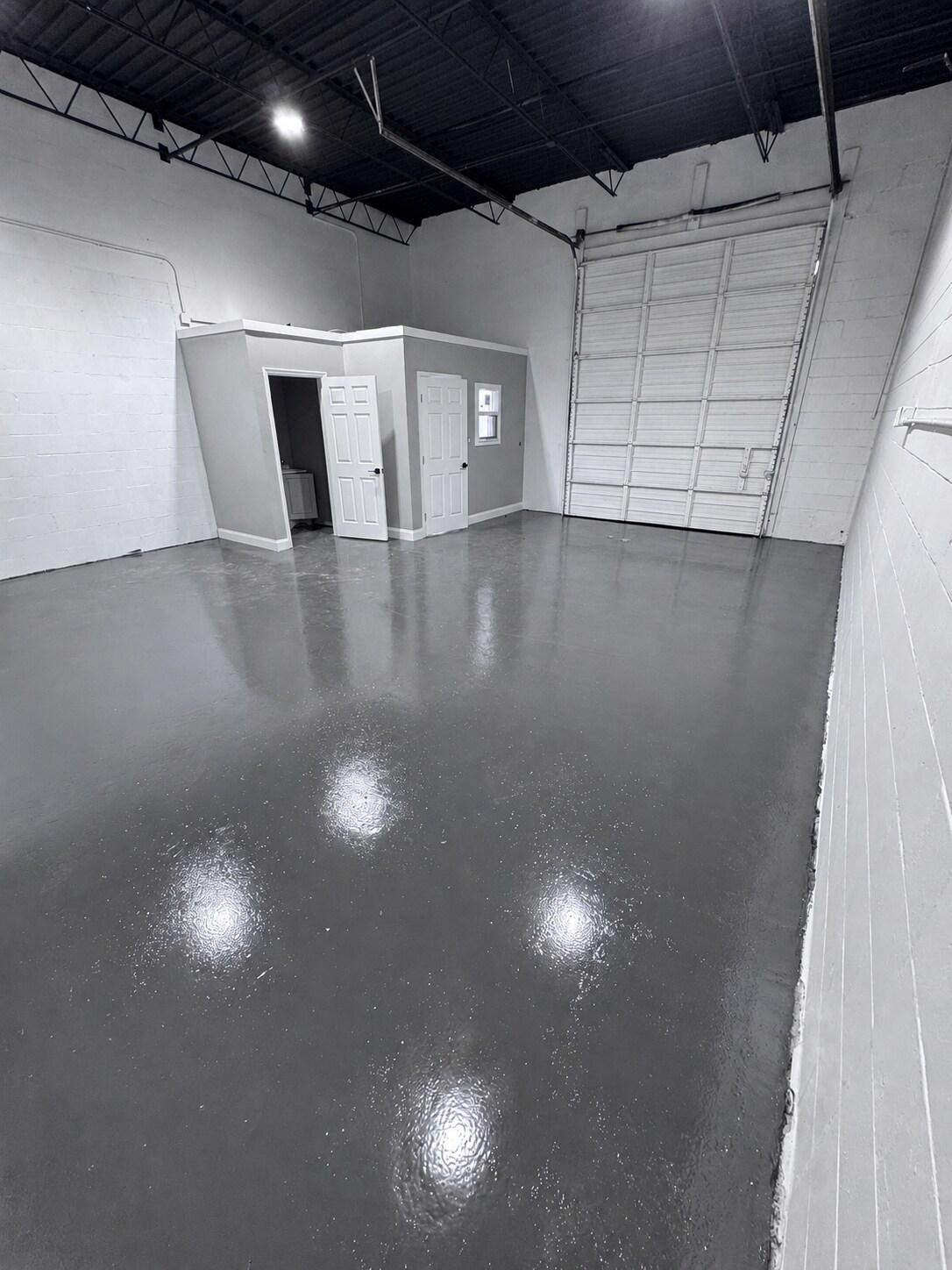 4926 Old Winter Garden Rd, Orlando, FL for lease Interior Photo- Image 1 of 4